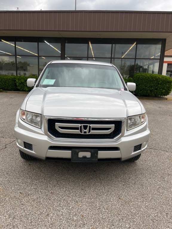 2010 Honda Ridgeline Image 2