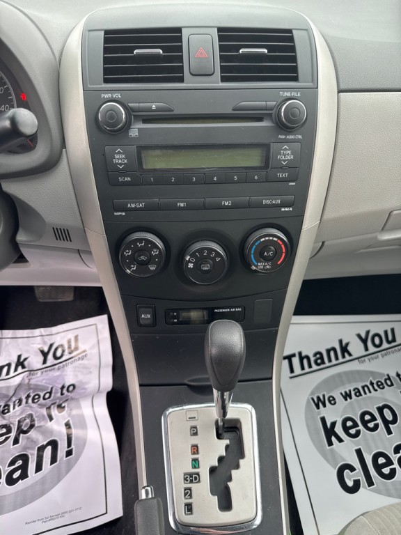 2010 Toyota Corolla Image 8