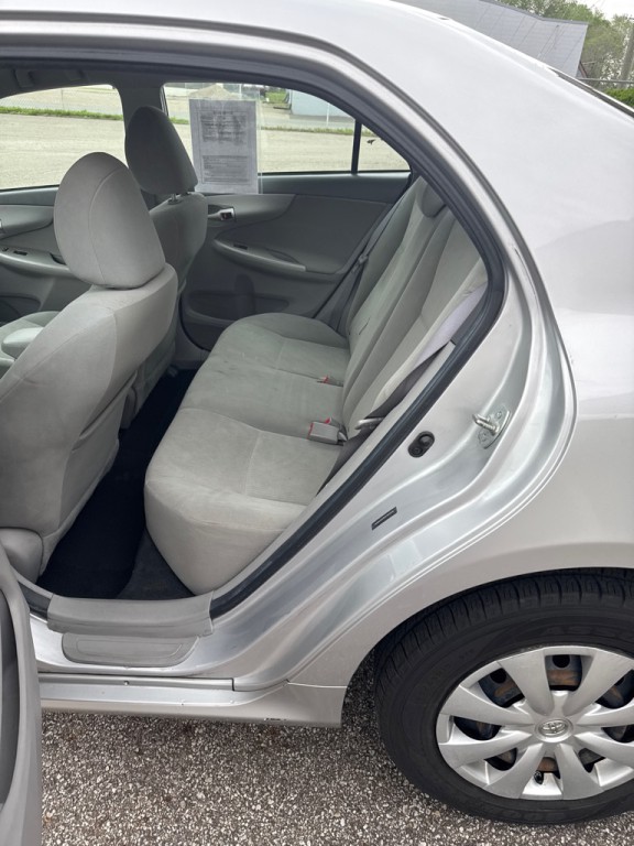 2010 Toyota Corolla Image 10
