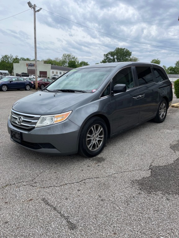 2011 Honda Odyssey Image 3