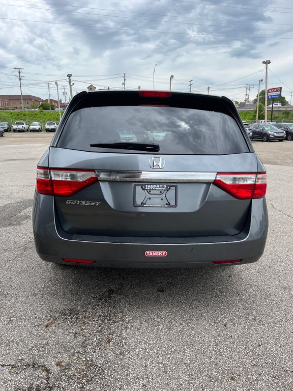 2011 Honda Odyssey Image 6