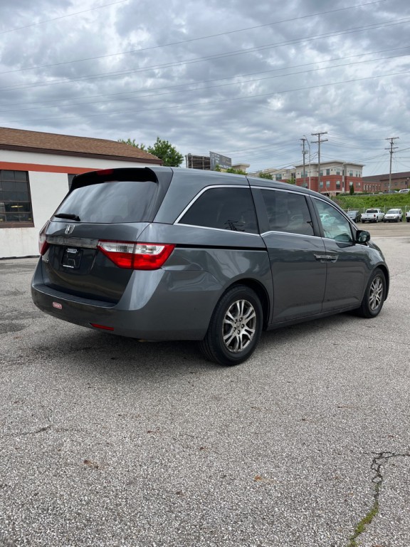 2011 Honda Odyssey Image 8