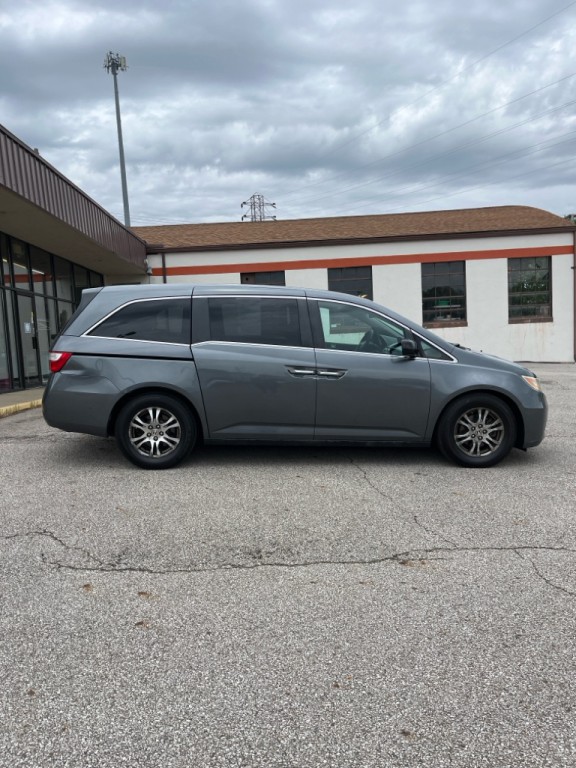 2011 Honda Odyssey Image 9