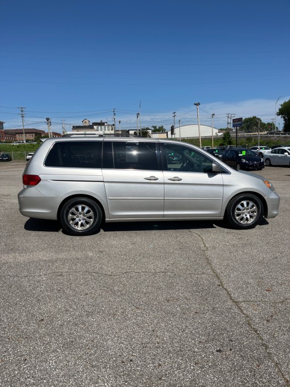 2008 Honda Odyssey Image 9