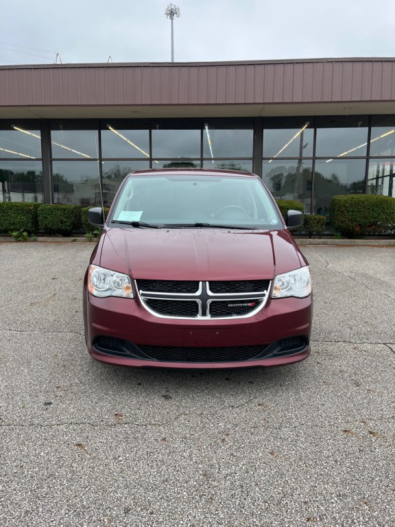 2017 Dodge Grand Caravan Image 2