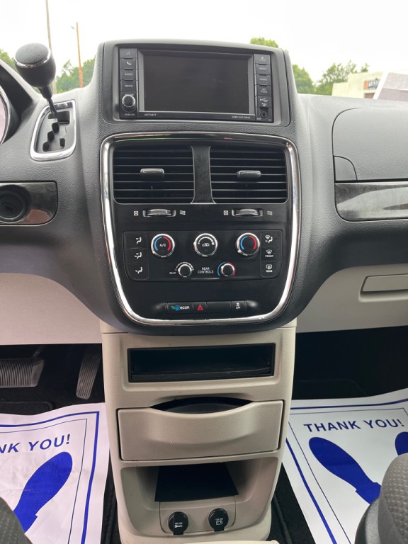 2017 Dodge Grand Caravan Image 11