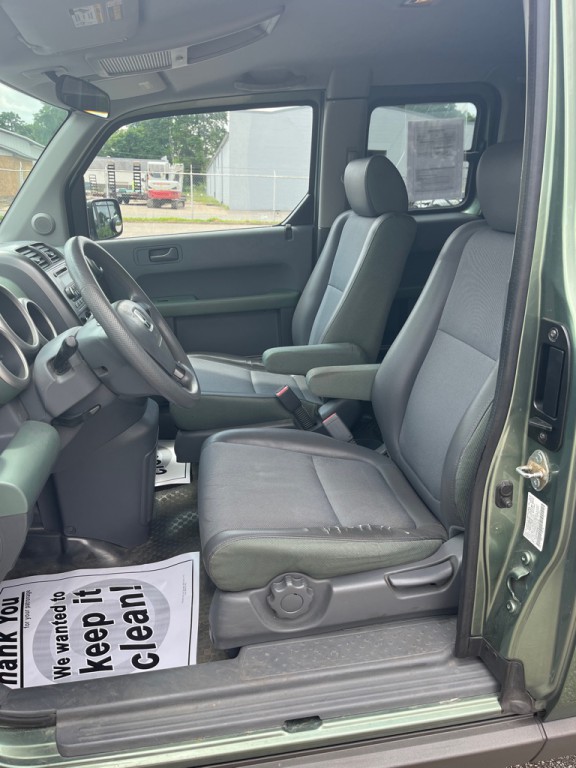 2004 Honda Element Image 11