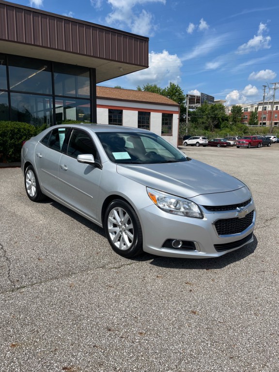 2014 Chevrolet Malibu Image 1