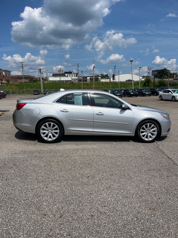 2014 Chevrolet Malibu Image 8