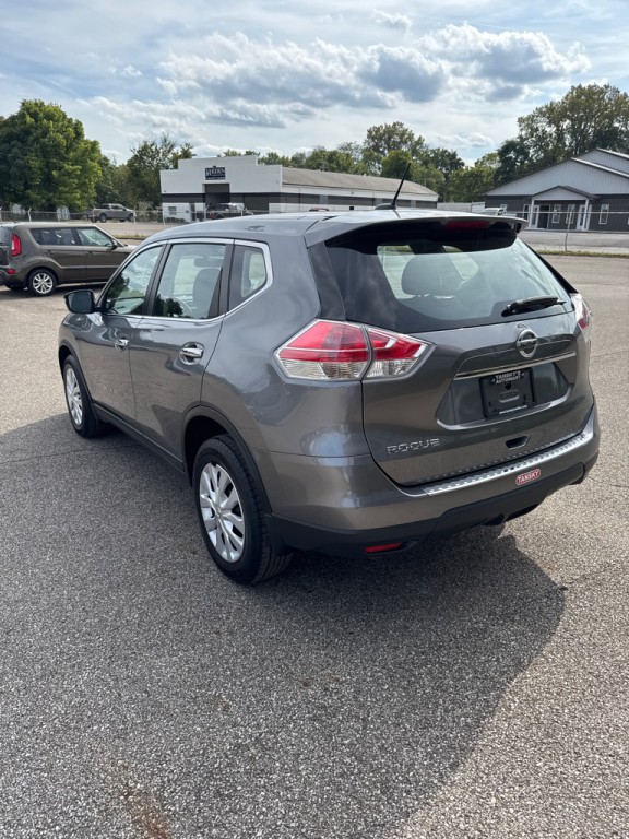2015 Nissan Rogue Image 4