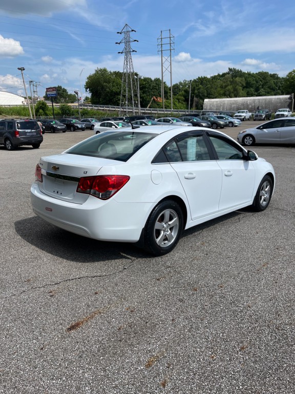 2014 Chevrolet Cruze Image 7