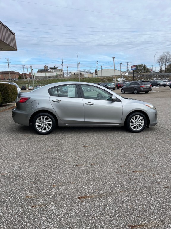 2012 Mazda Mazda3 Image 8