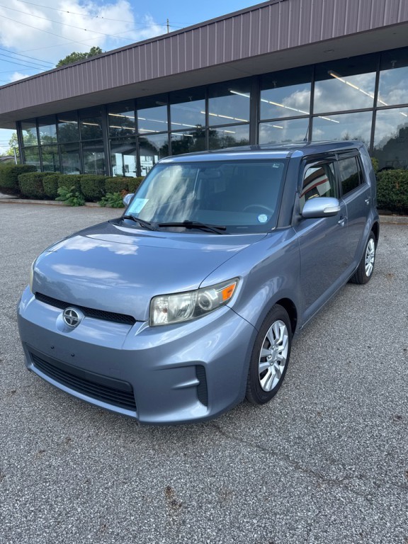 2011 Scion xB Image 3