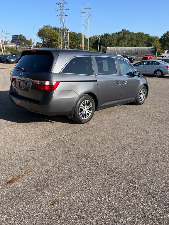 2012 Honda Odyssey Image 8