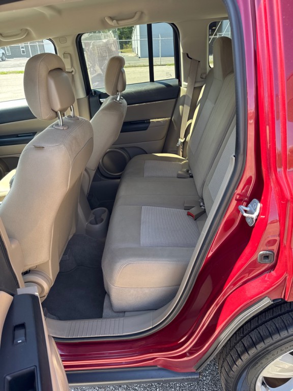 2014 Jeep Patriot Image 10