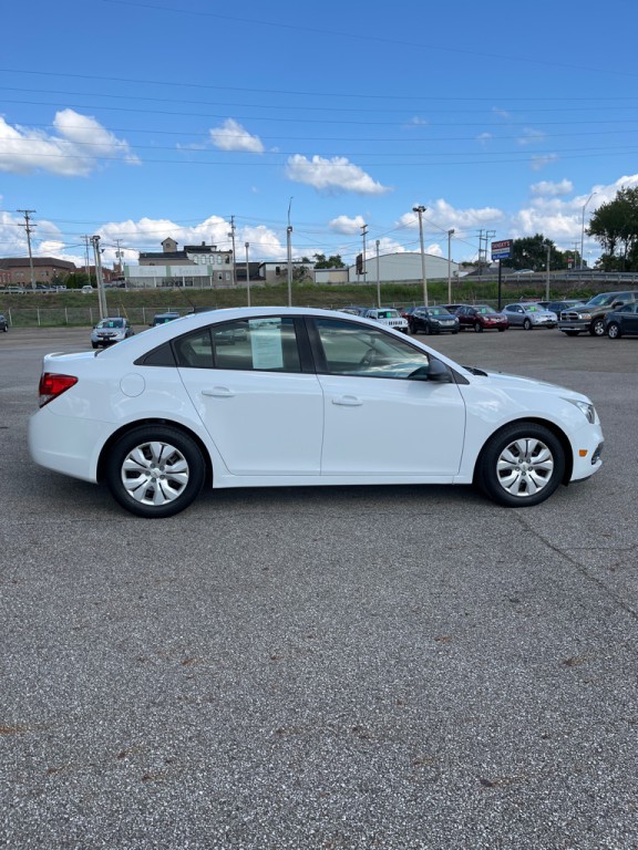 2015 Chevrolet Cruze Image 8