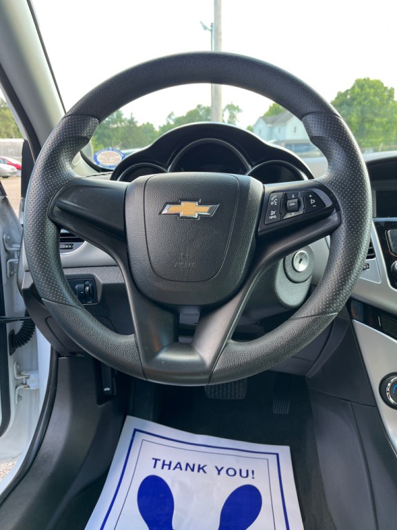 2015 Chevrolet Cruze Image 9