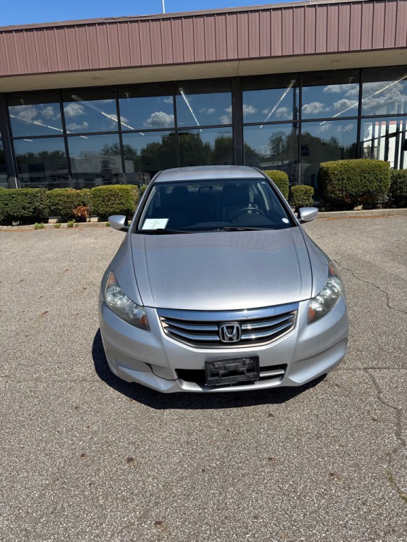 2012 Honda Accord Image 2