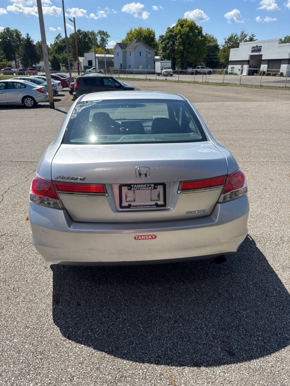 2012 Honda Accord Image 5