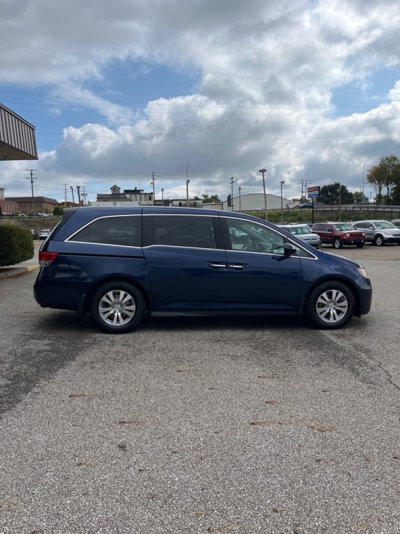 2016 Honda Odyssey Image 9