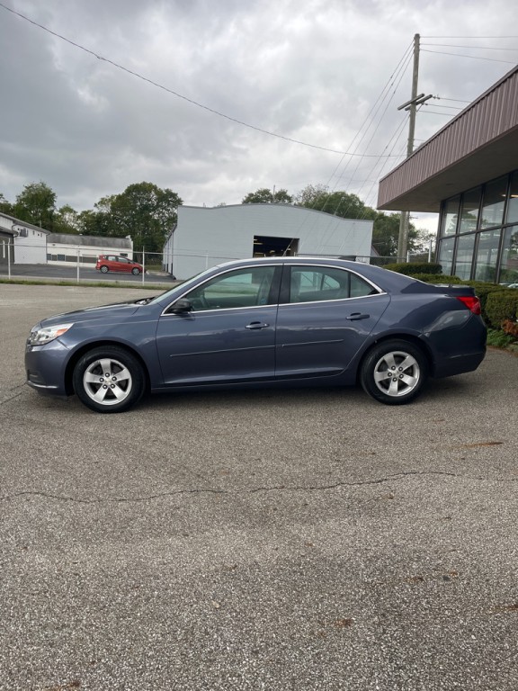 2015 Chevrolet Malibu Image 4
