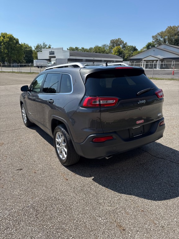 2015 Jeep Cherokee Image 4