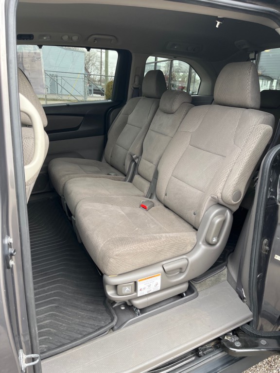 2014 Honda Odyssey Image 12