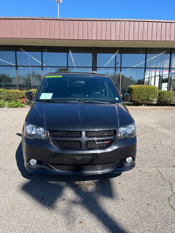 2016 Dodge Grand Caravan Image 2