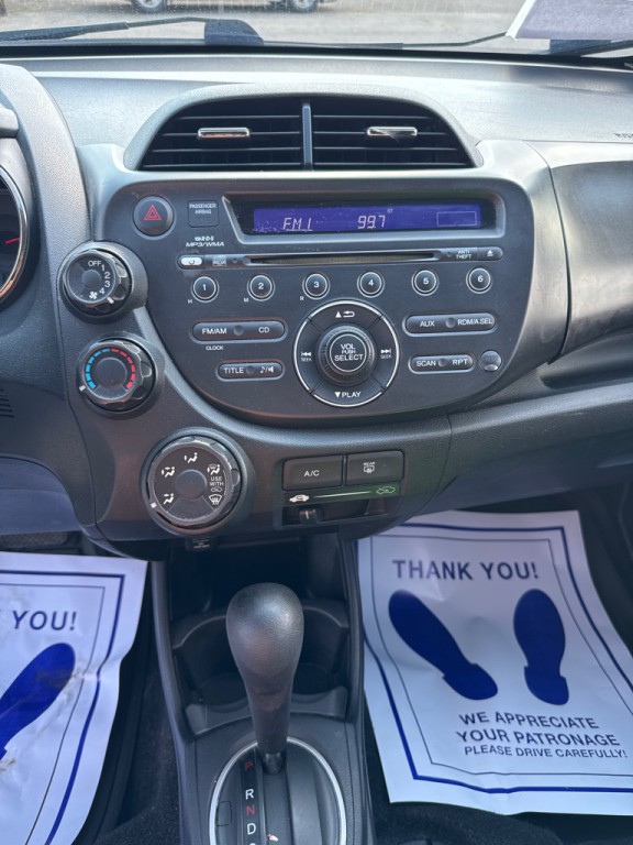 2012 Honda Fit Image 8