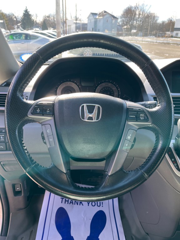 2012 Honda Odyssey Image 10