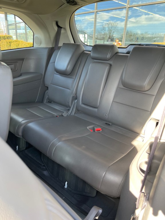 2012 Honda Odyssey Image 14