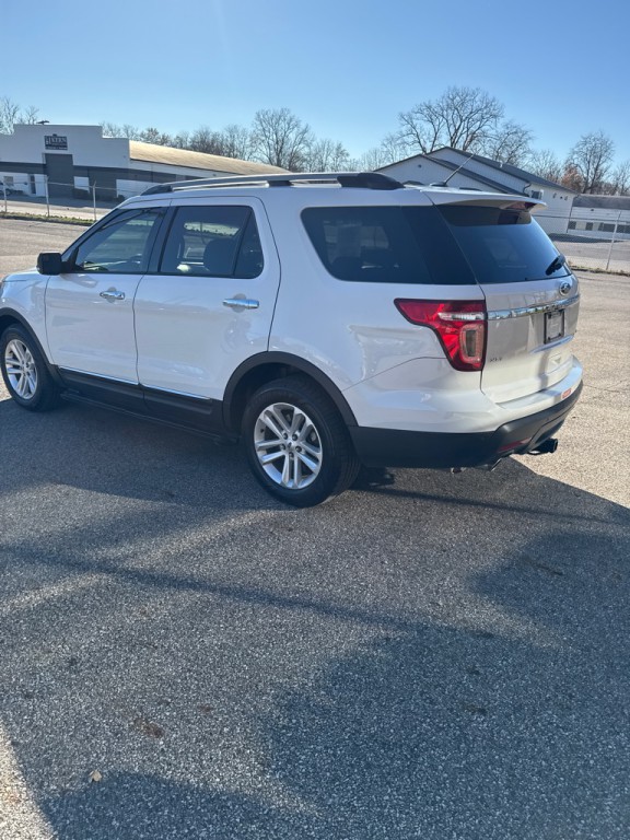 2015 Ford Explorer Image 4