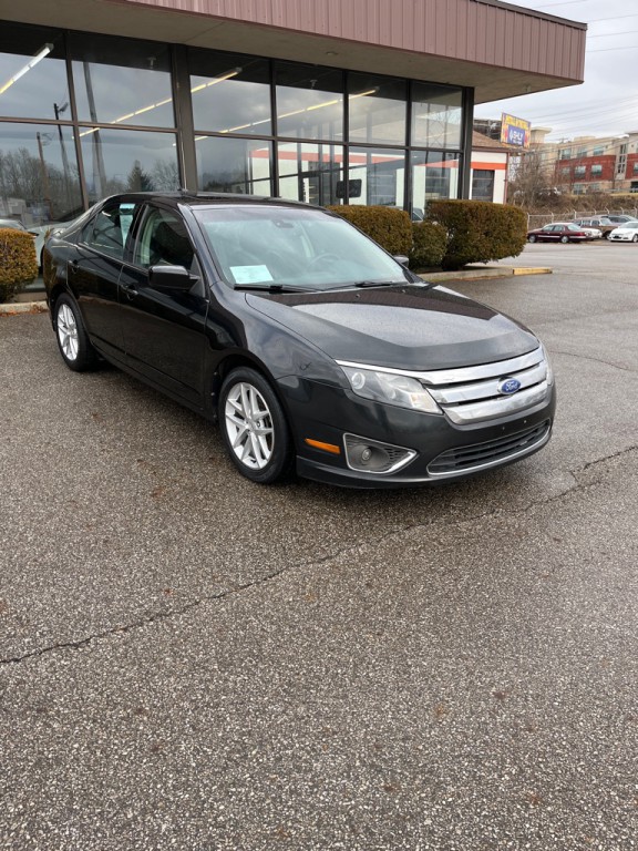 2012 Ford Fusion Image 1