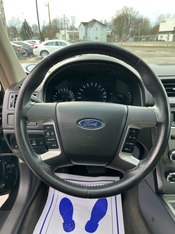 2012 Ford Fusion Image 9