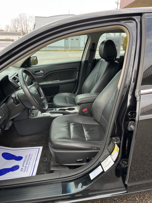2012 Ford Fusion Image 11