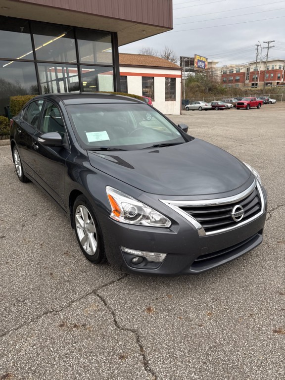 2013 Nissan Altima Image 1