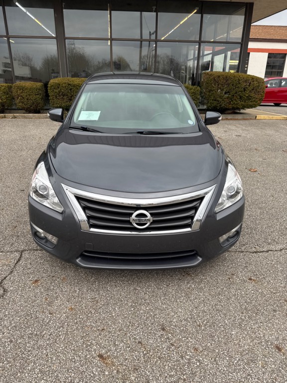 2013 Nissan Altima Image 2