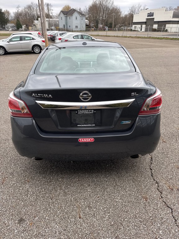2013 Nissan Altima Image 5
