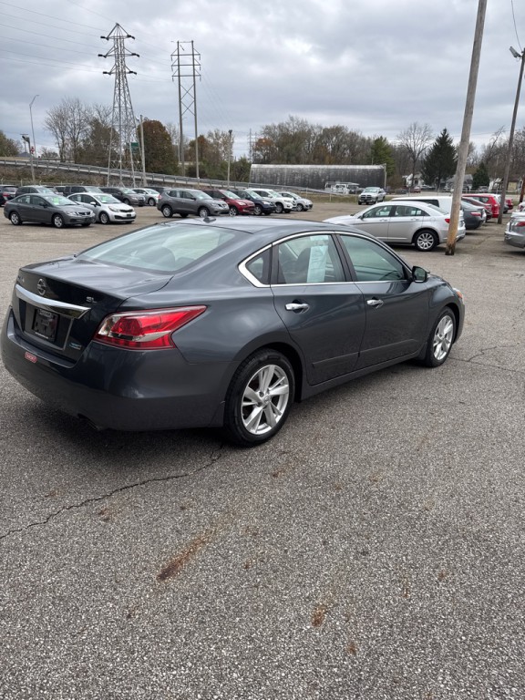 2013 Nissan Altima Image 6