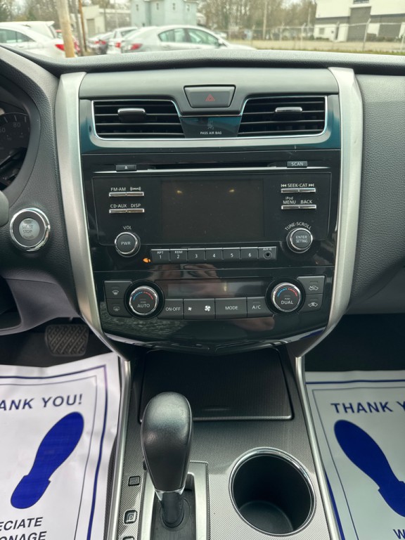 2013 Nissan Altima Image 8