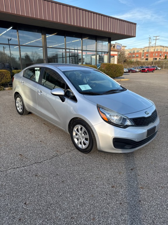 2015 Kia Rio Image 1
