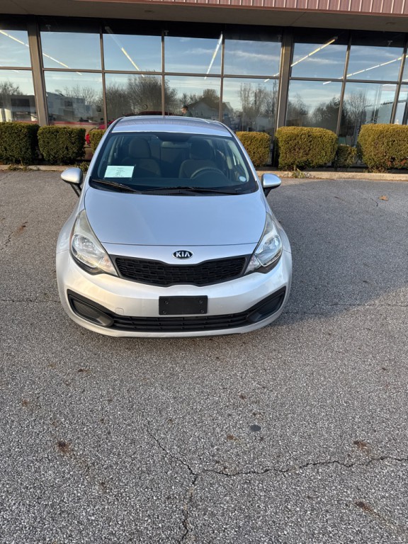 2015 Kia Rio Image 2