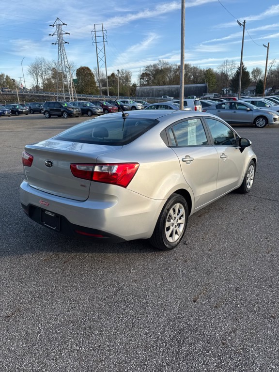 2015 Kia Rio Image 6