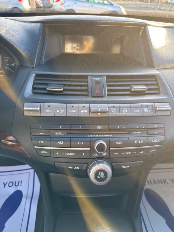 2010 Honda Crosstour Image 8