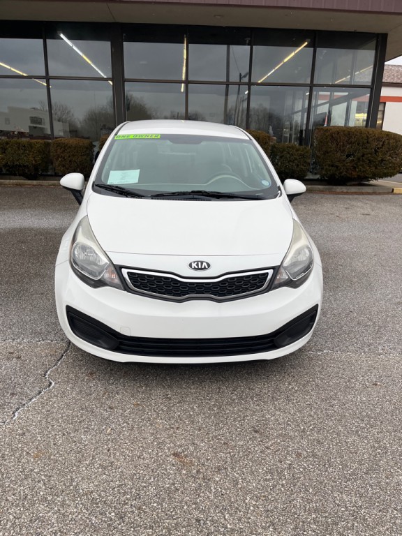 2015 Kia Rio Image 2