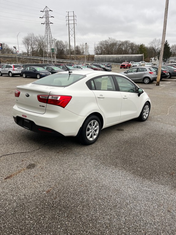 2015 Kia Rio Image 7