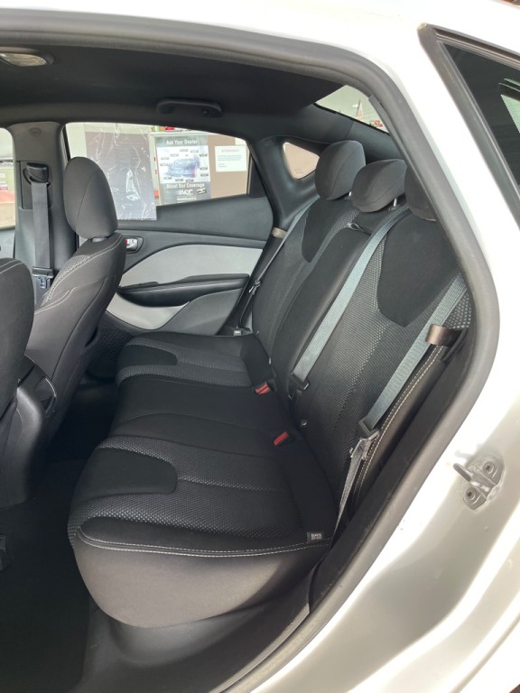 2016 Dodge Dart Image 10