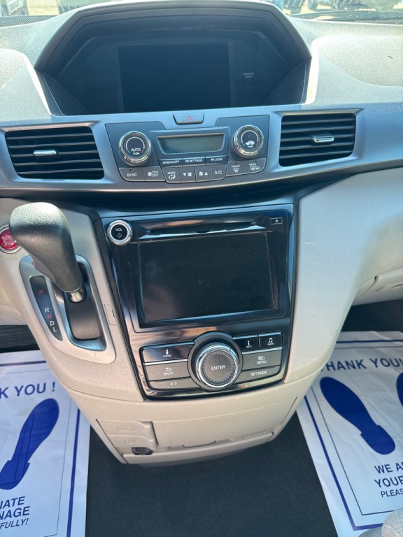 2014 Honda Odyssey Image 8
