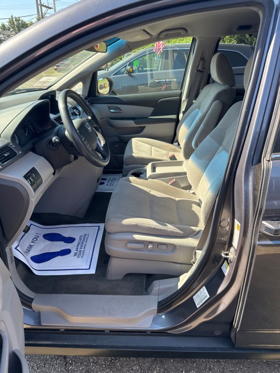2014 Honda Odyssey Image 9