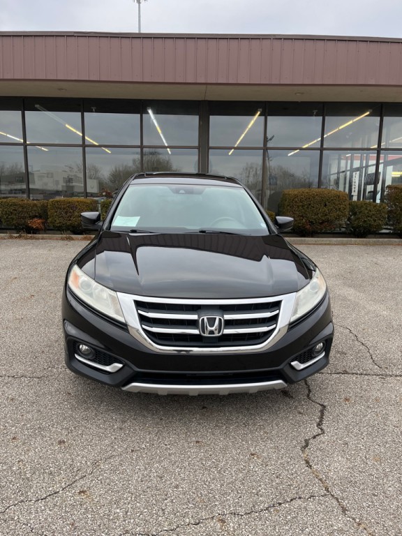 2015 Honda Crosstour Image 2